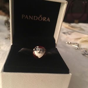 Pandora Santa Charm
